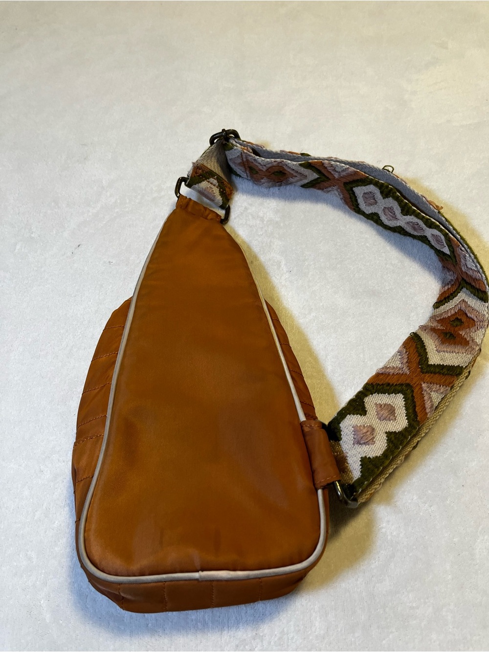 Maurices Quilted Sling Backpack Crossbody Bag Boho Strap Cognac Brown - Picture 3 of 6